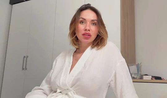 The mother is not averse to getting into doggy style for the sake of intense pleasure